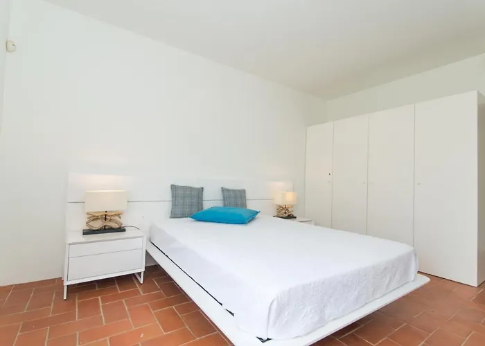 Convento Bernardas アパート *